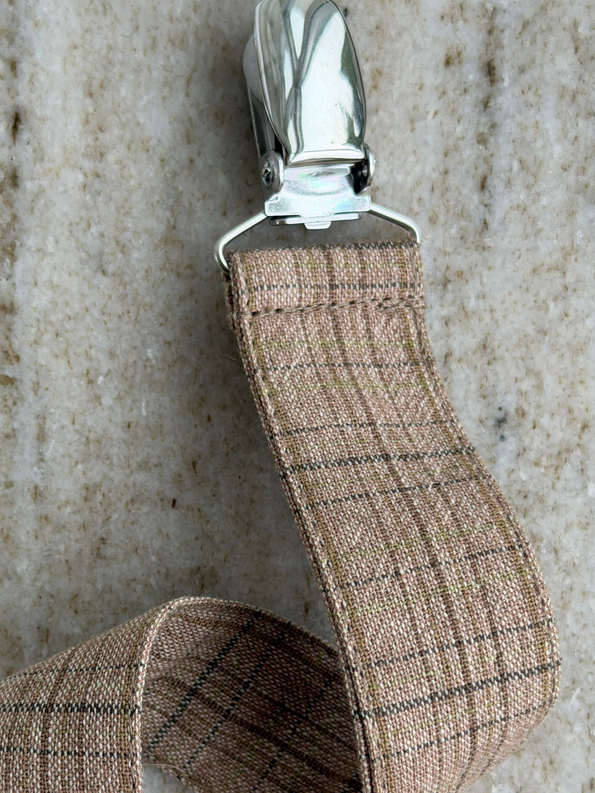 WALNUT SUTTESNOR