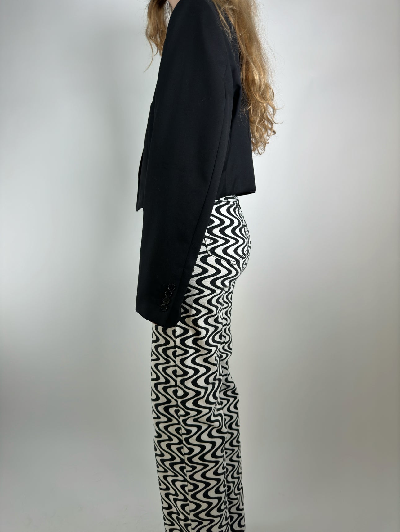 Black Cropped Blazer str. 40