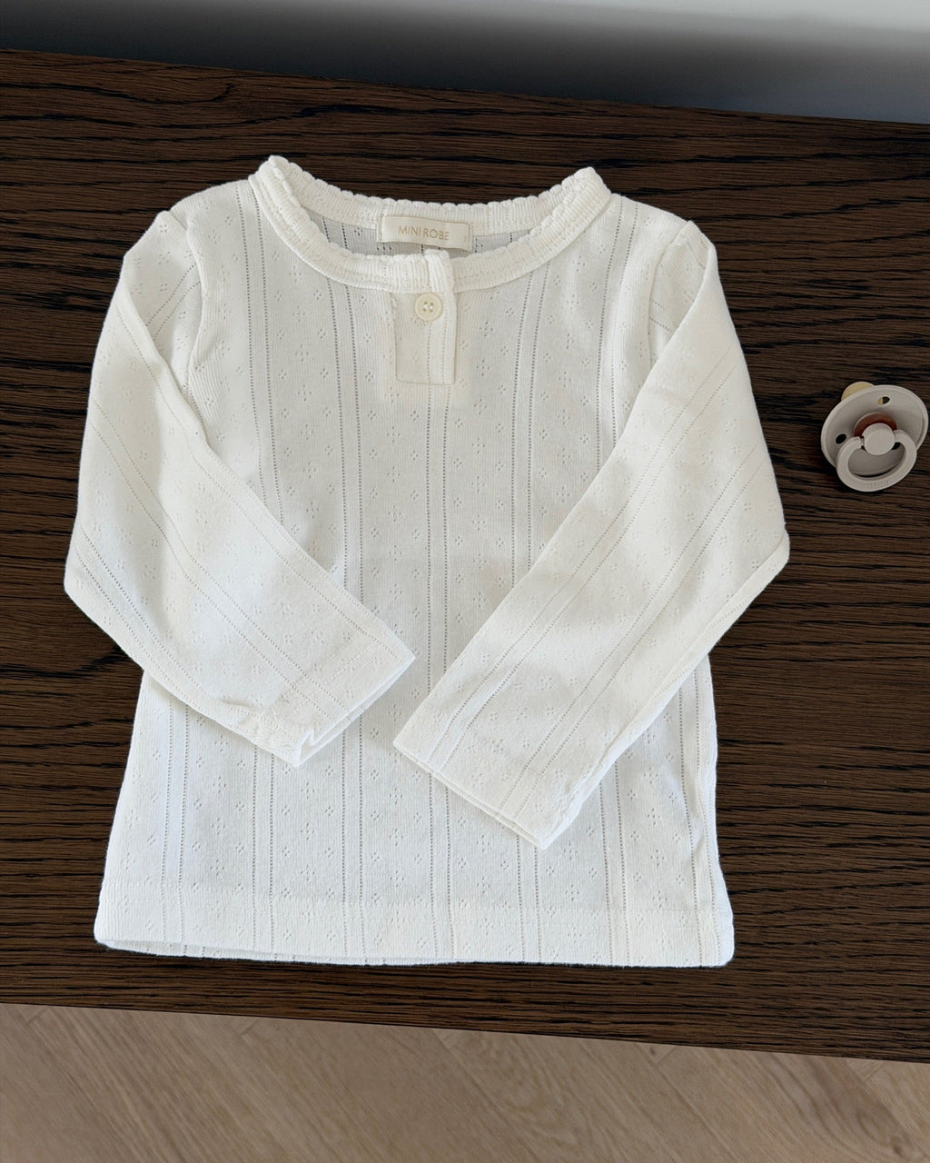POINTELLE BLOUSE WITH BUTTONS