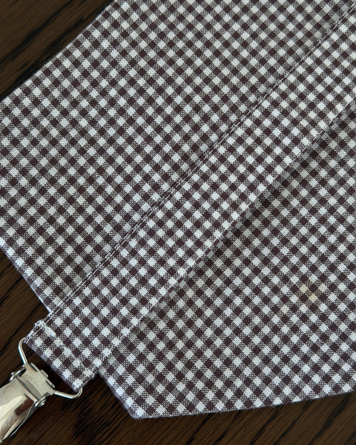CHOCOLATE BIB