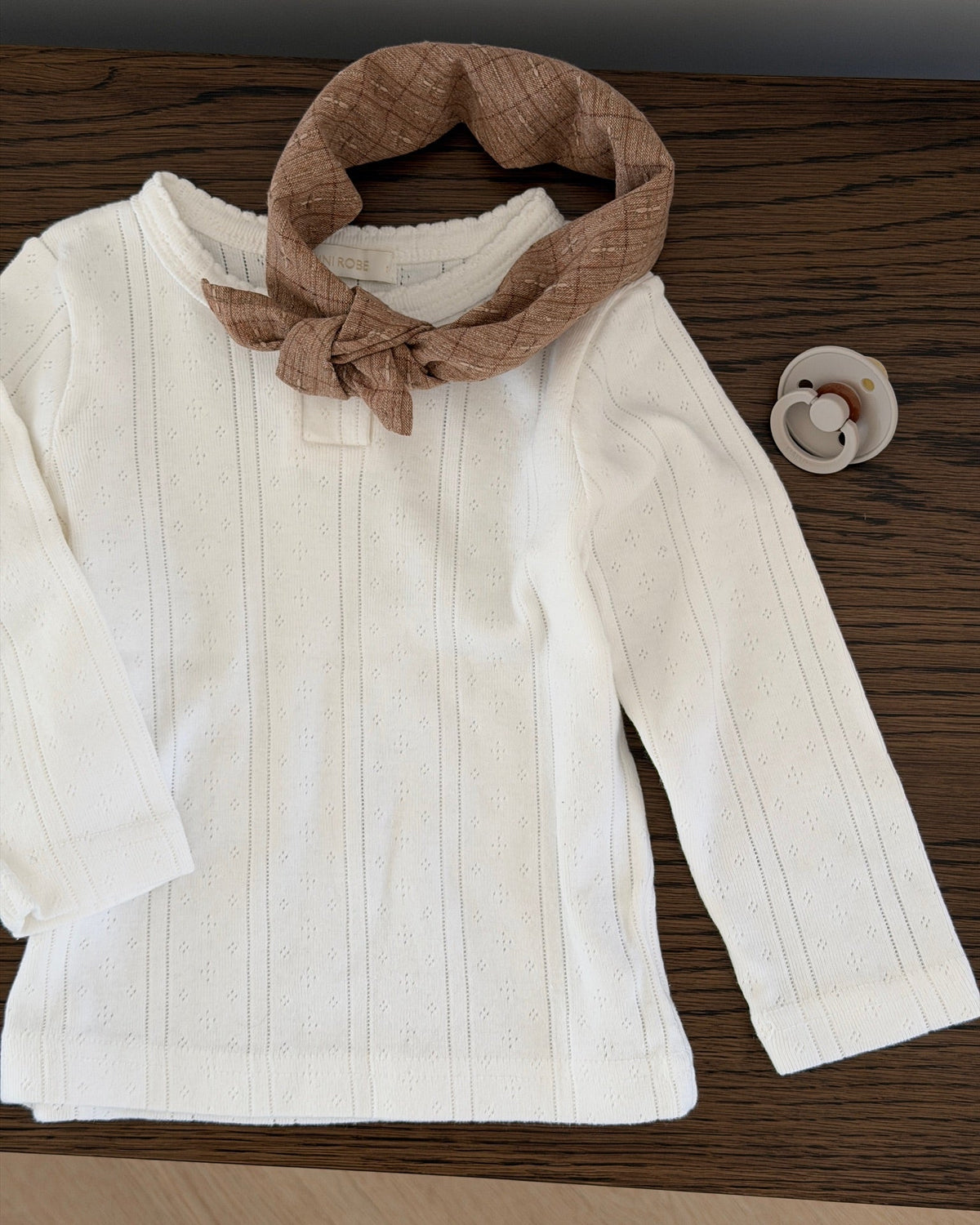 POINTELLE BLOUSE WITH BUTTONS