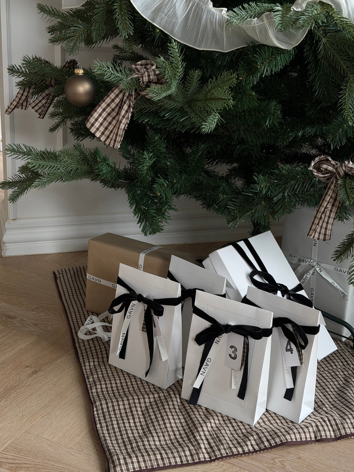 ADVENT CALENDAR – 4 ADVENT GIFTS (PRE-ORDER)