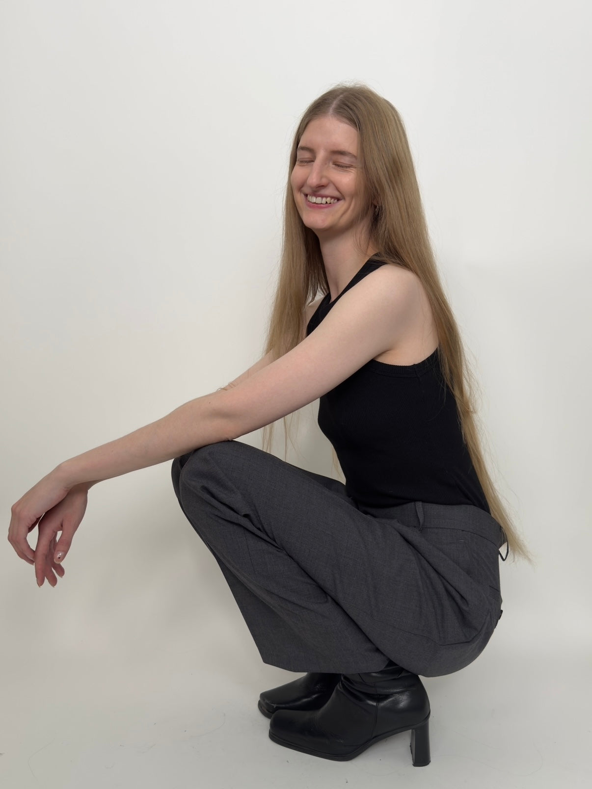 Grey Double Pleated Trousers str. 36