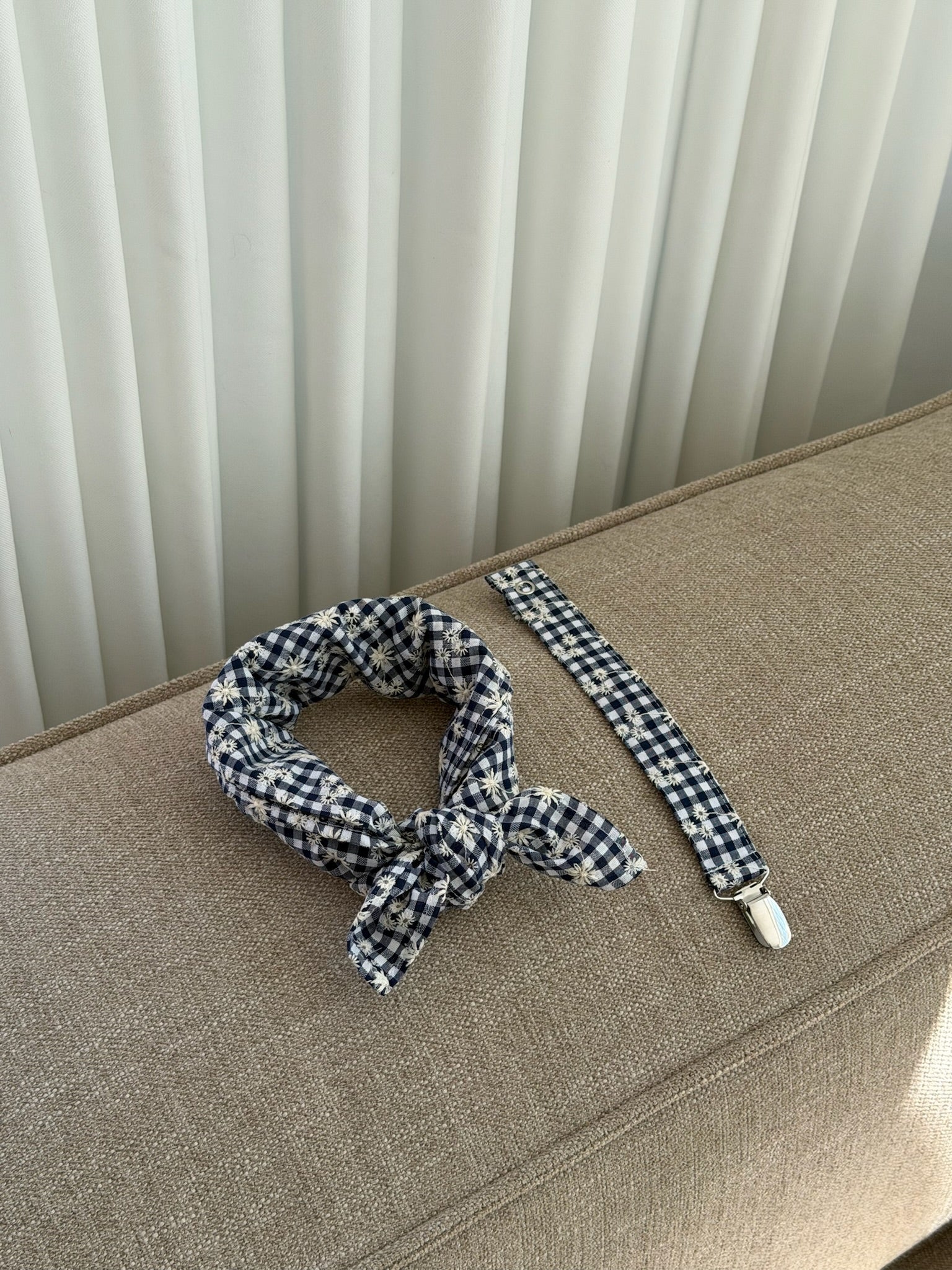 BRODERI ANGLAISE TØRKLÆDE