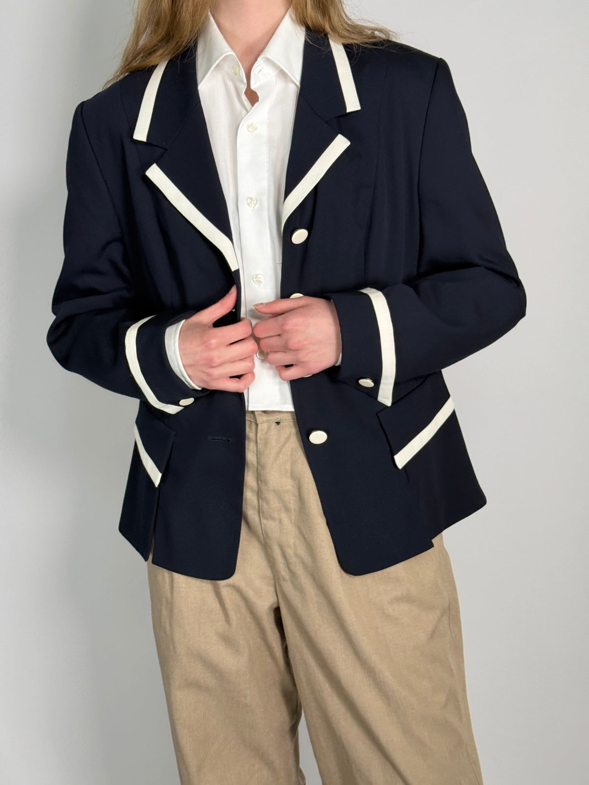 White Piping Details Navy Blazer str. 40