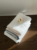 MUSLIN CLOTH WITH CROCHET EDGE