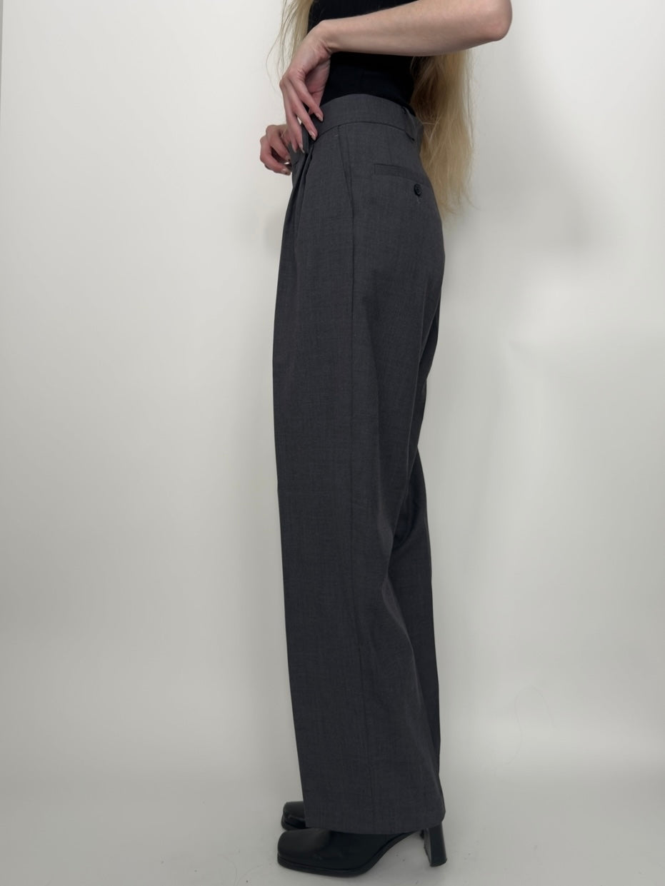 Grey Double Pleated Trousers str. 36