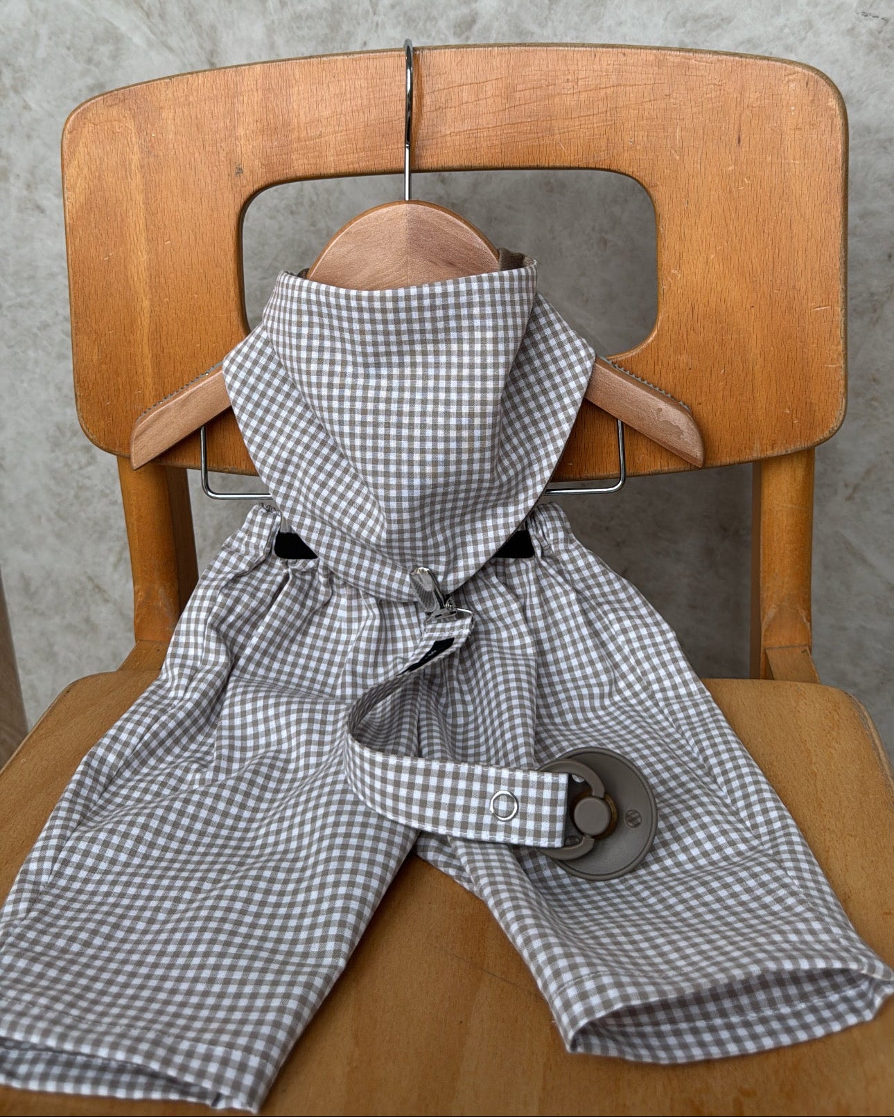 BEIGE TERNEDE BUKSER