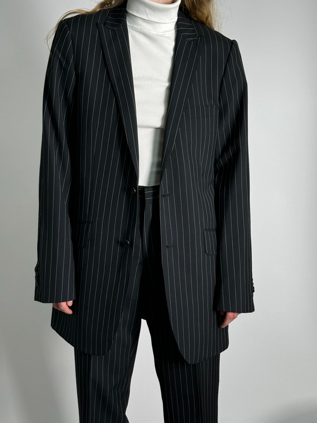 Pinstriped Wool blend Suit str. 38