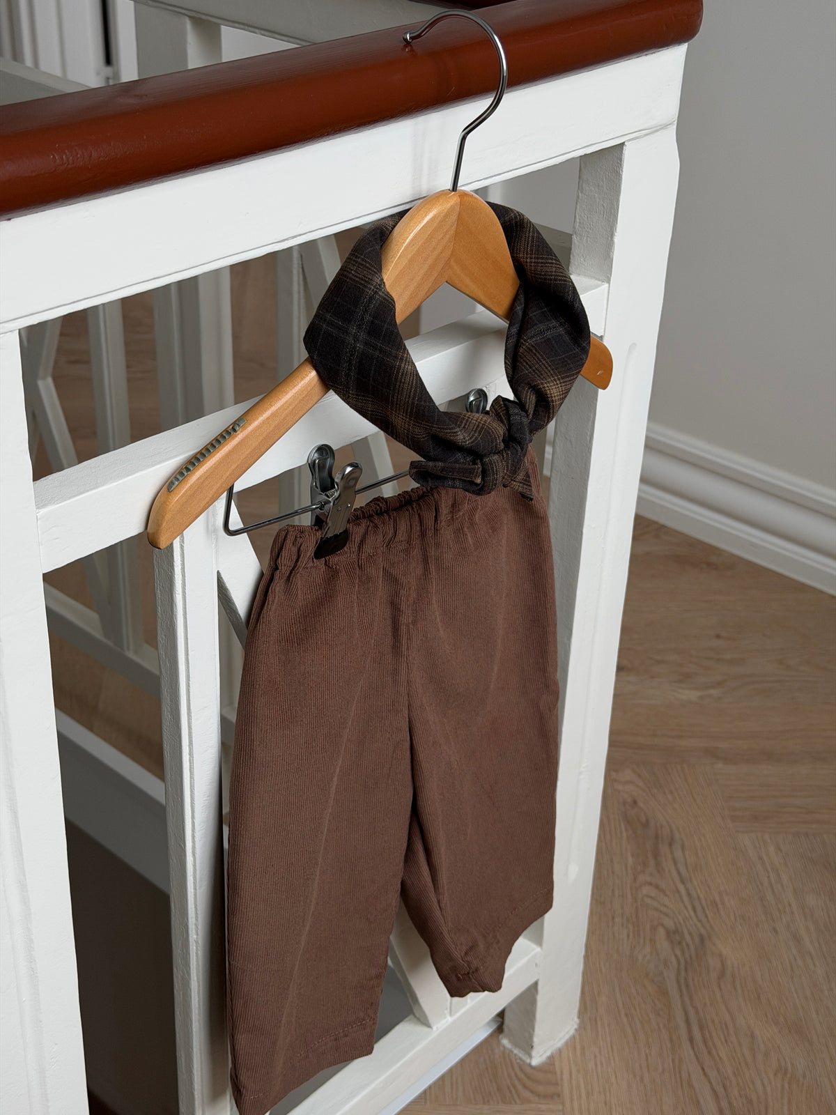 TOFFEE FINE-CORD VELVET TROUSERS