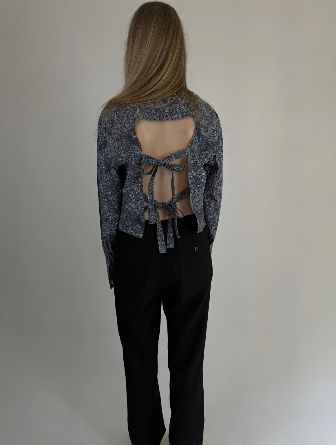 Printed Open Back Shirt str. 36