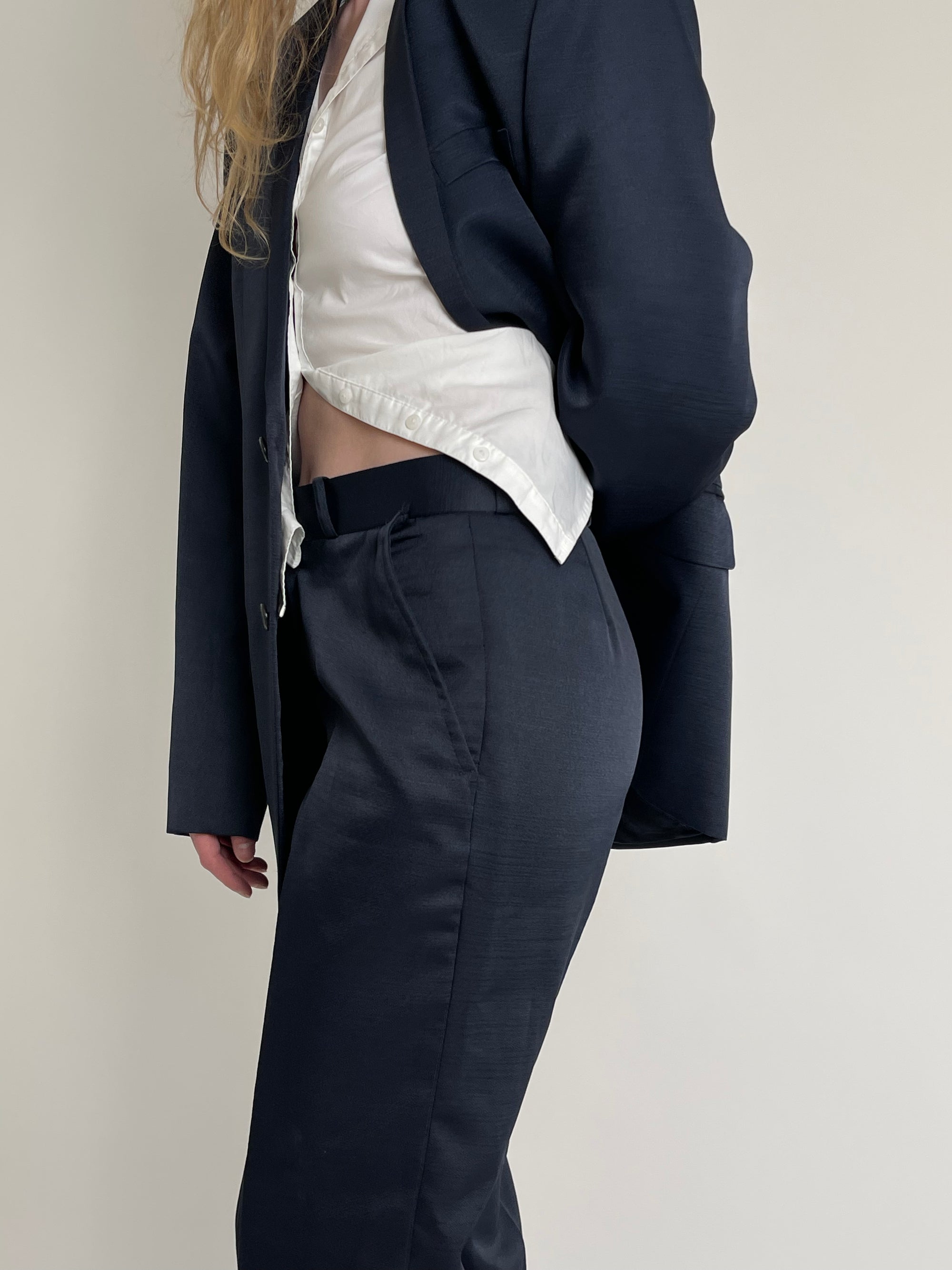 Blue Suit str. 38